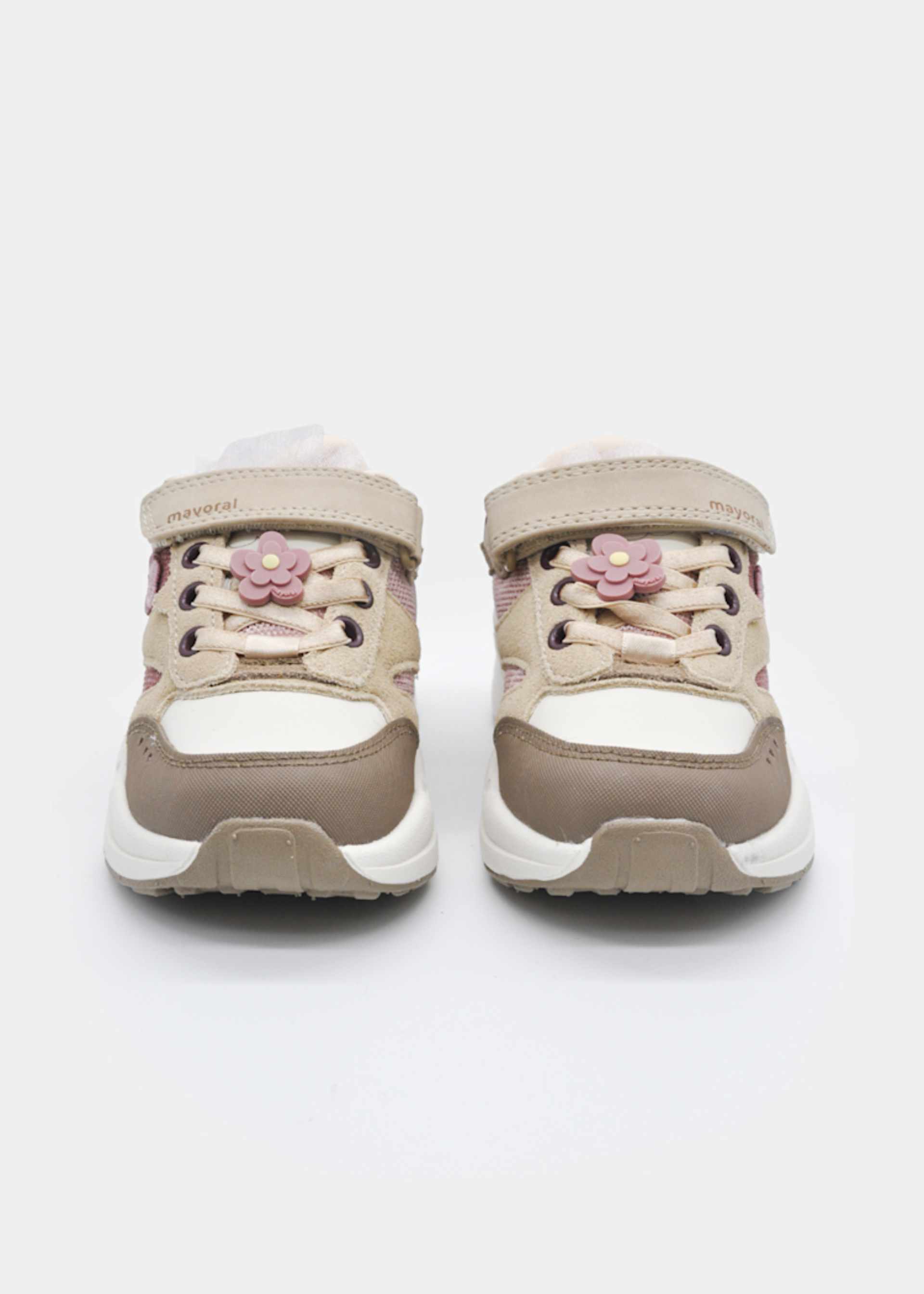 Girl flower trainers