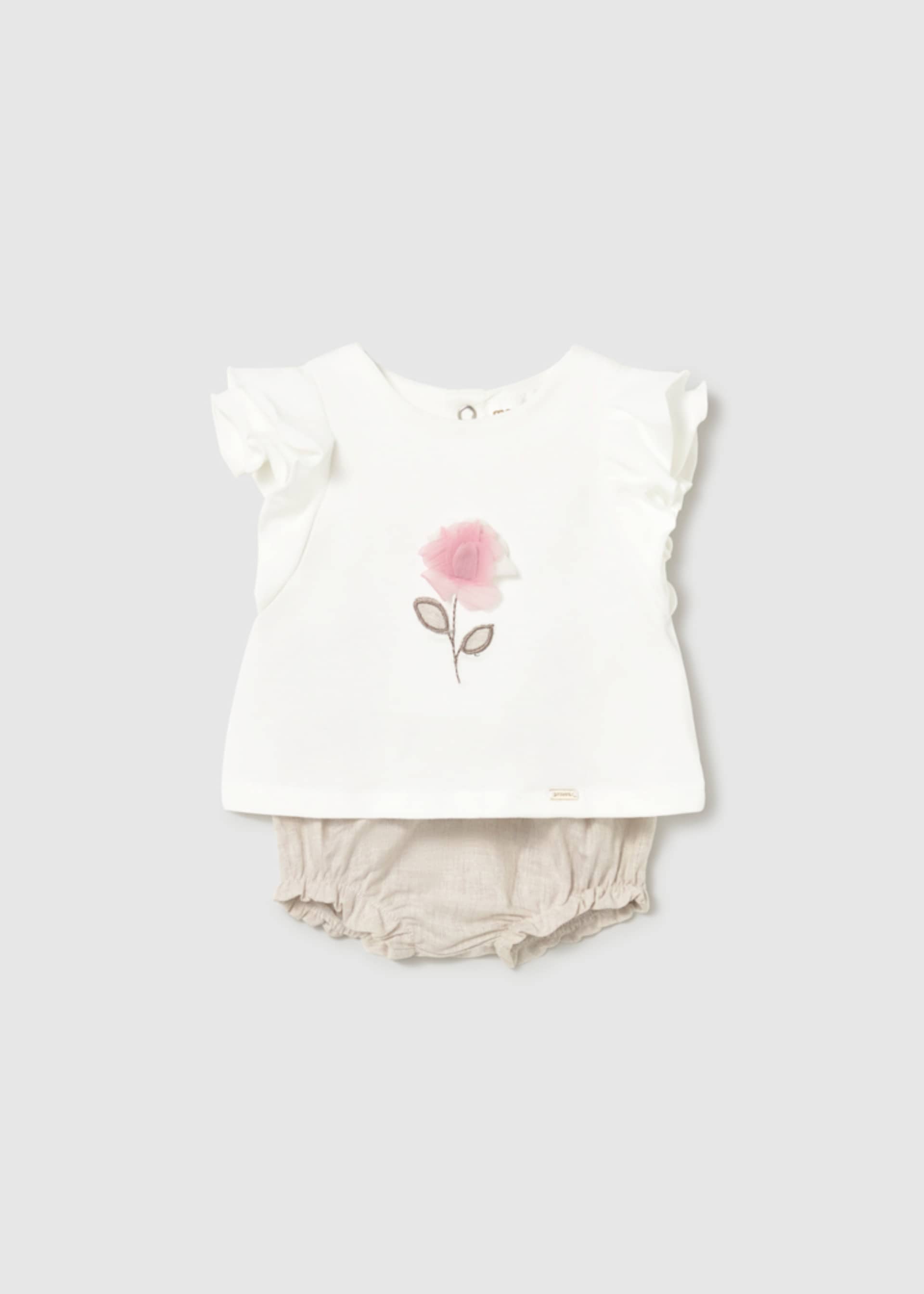 Conjunto short y playera flor recién nacida