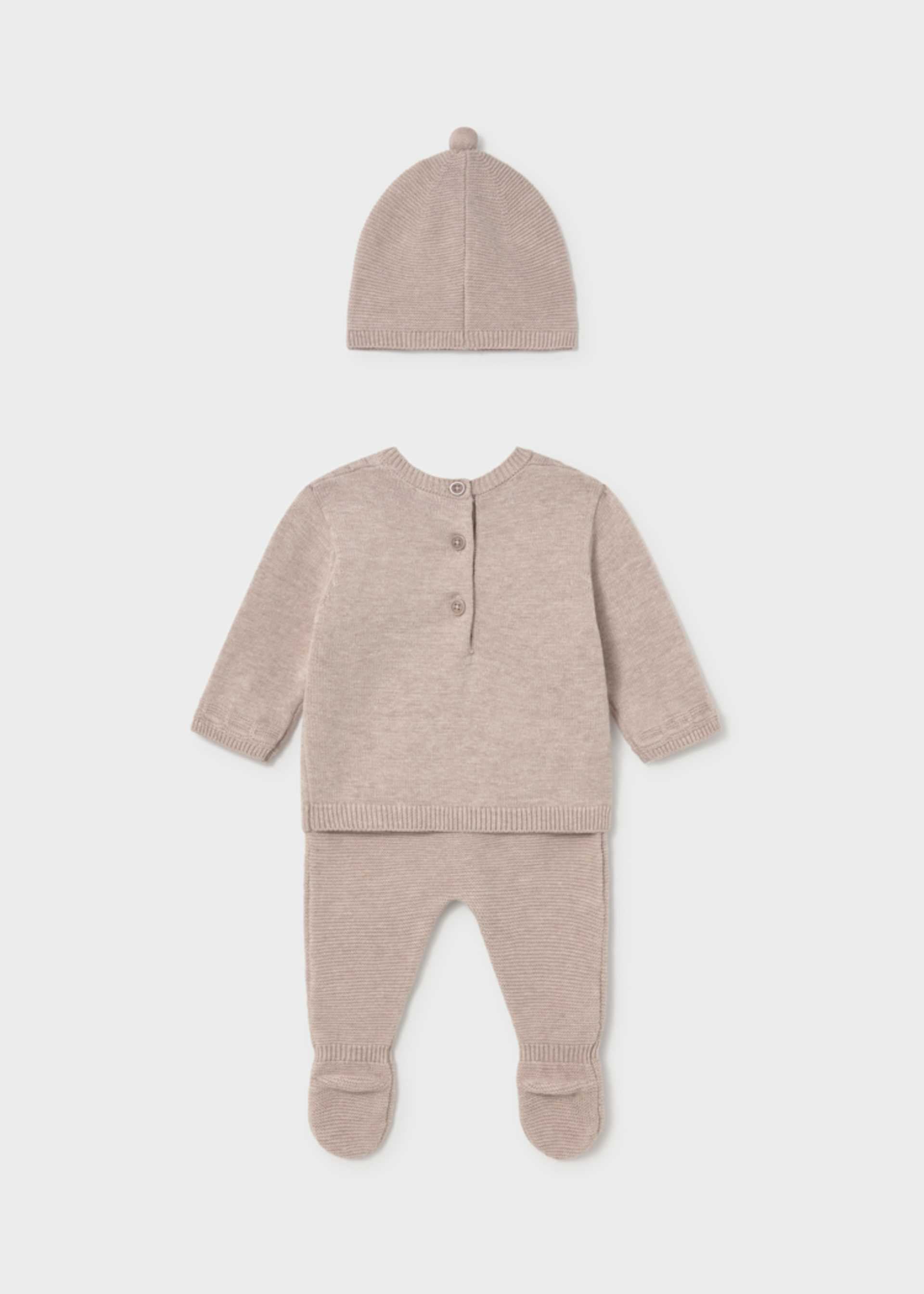 Trykotowy komplet 3-częściowy dla noworodka Trykotowy komplet 3-częściowy dla noworodka
