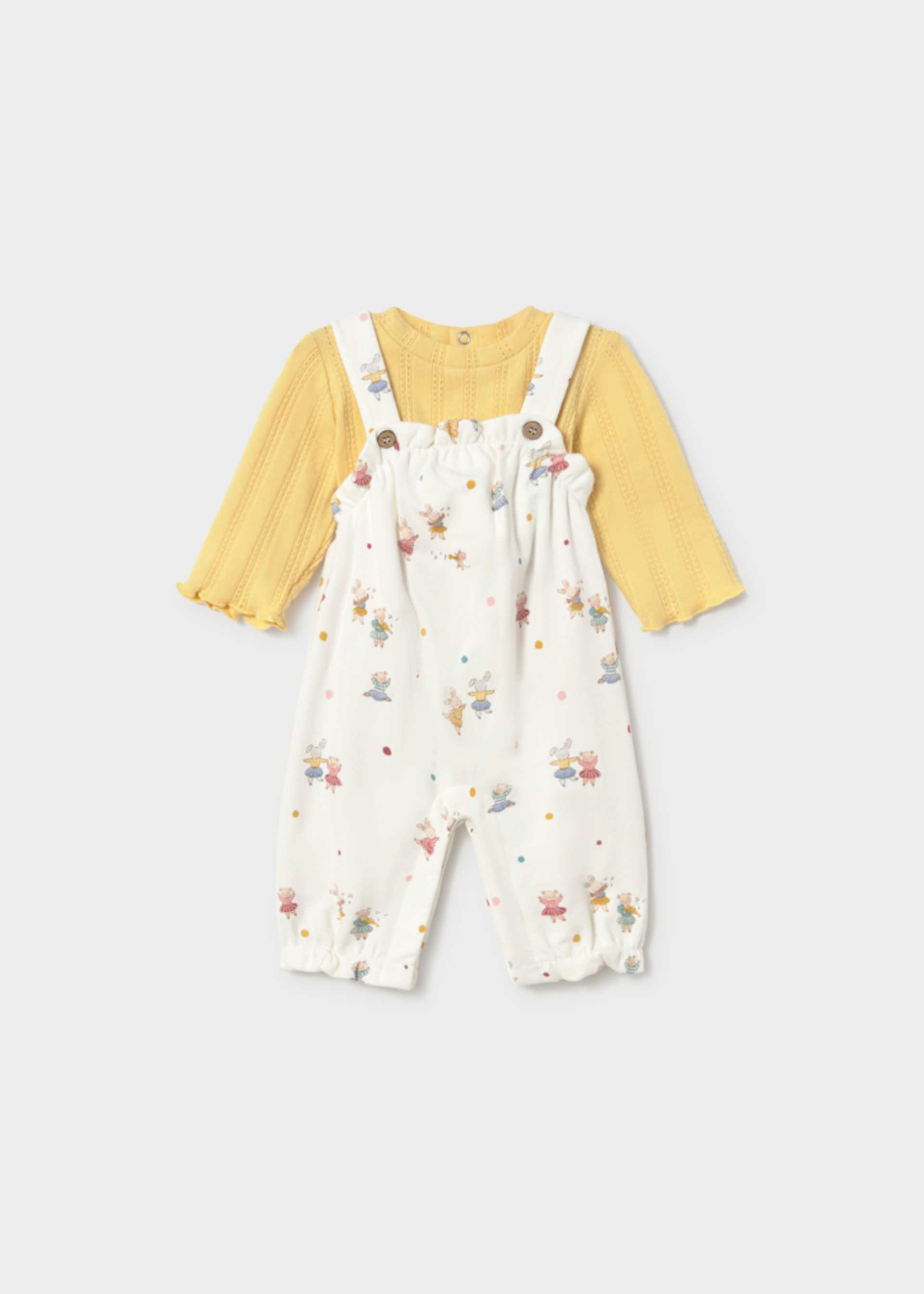 Conjunto peto estampado y suéter recién nacida Conjunto peto estampado y suéter recién nacida