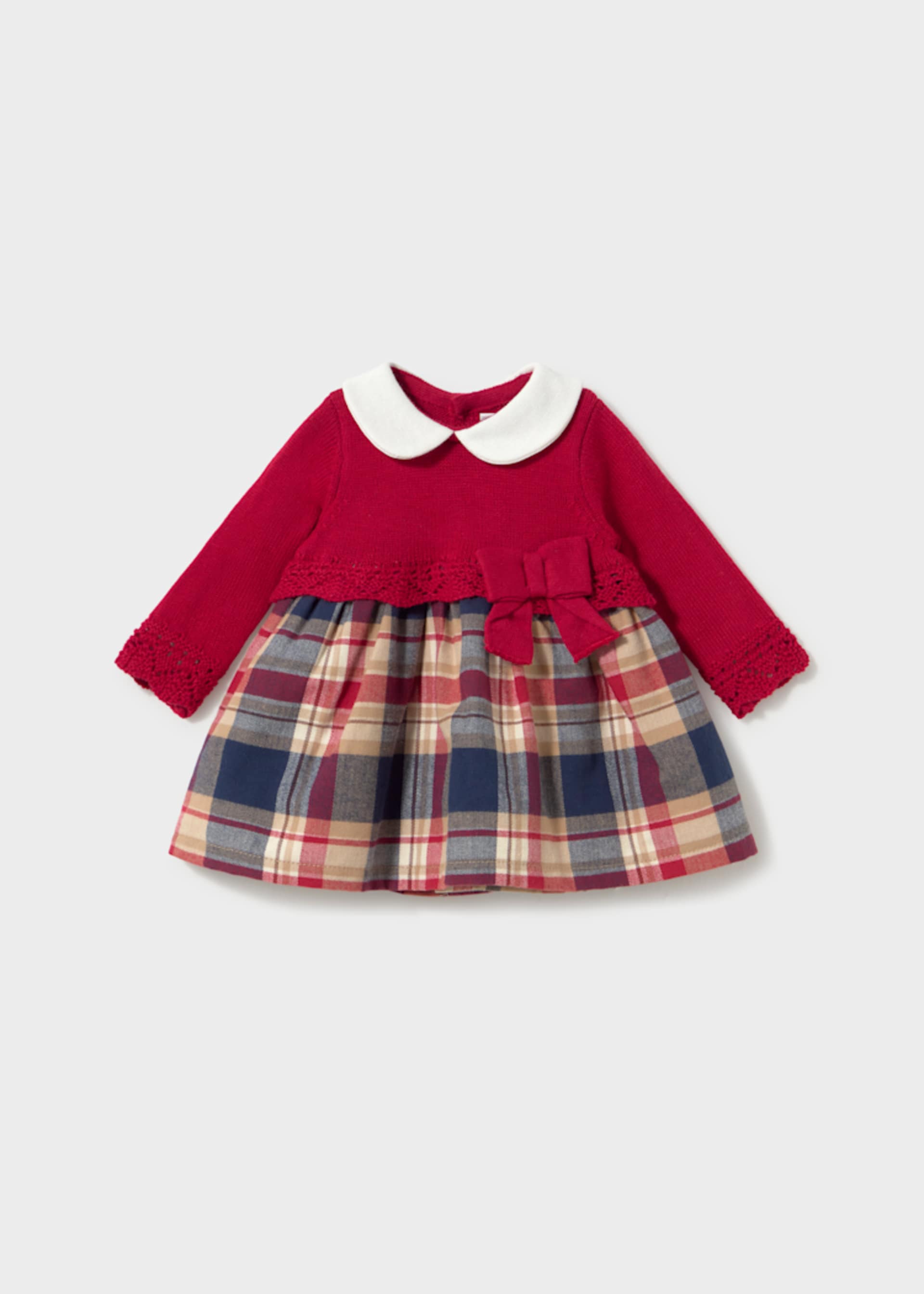 Vestido tricô combinado recém nascida Vestido tricô combinado recém nascida