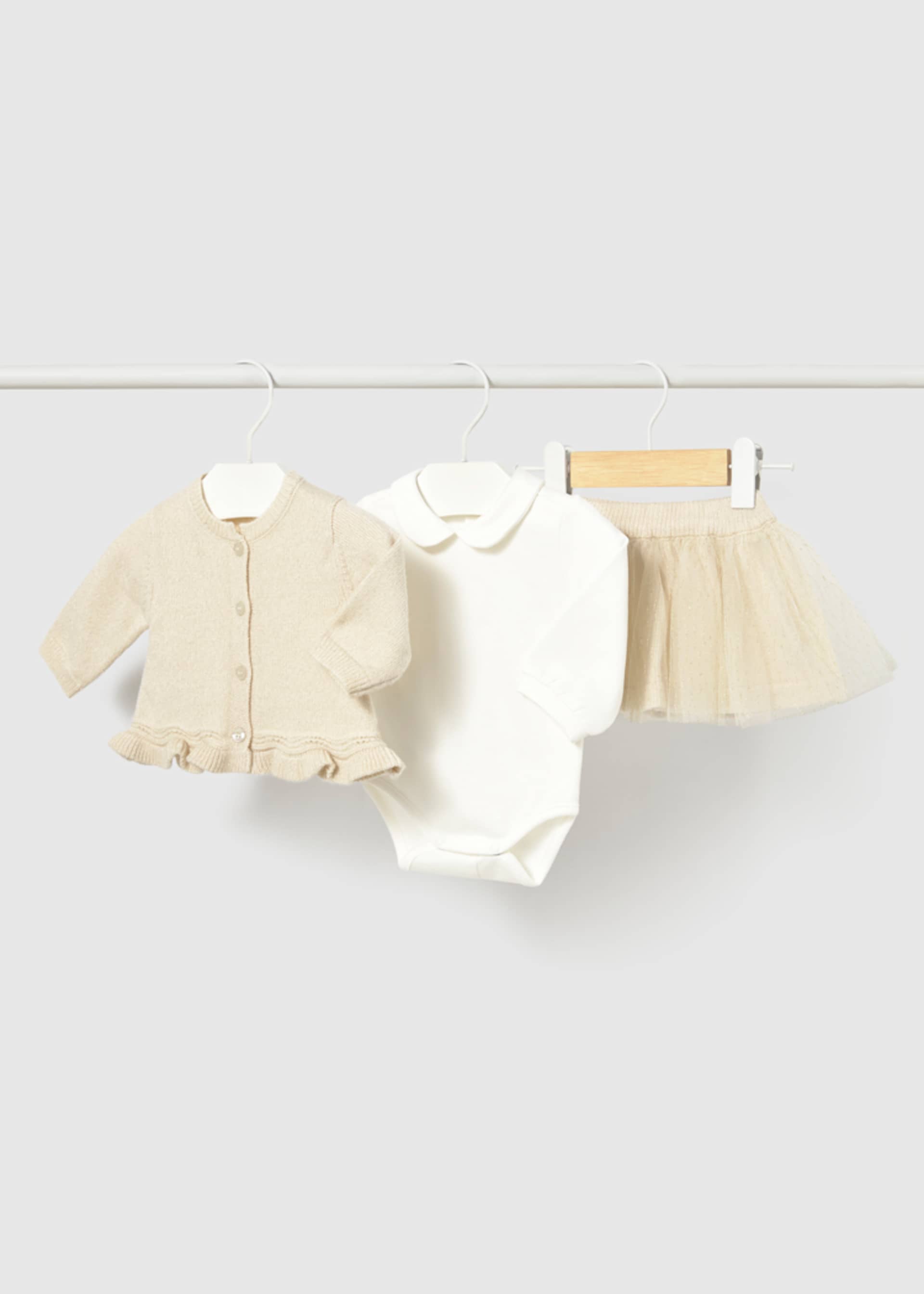 Newborn 3-piece Set with Cardigan Newborn 3-piece Set with Cardigan