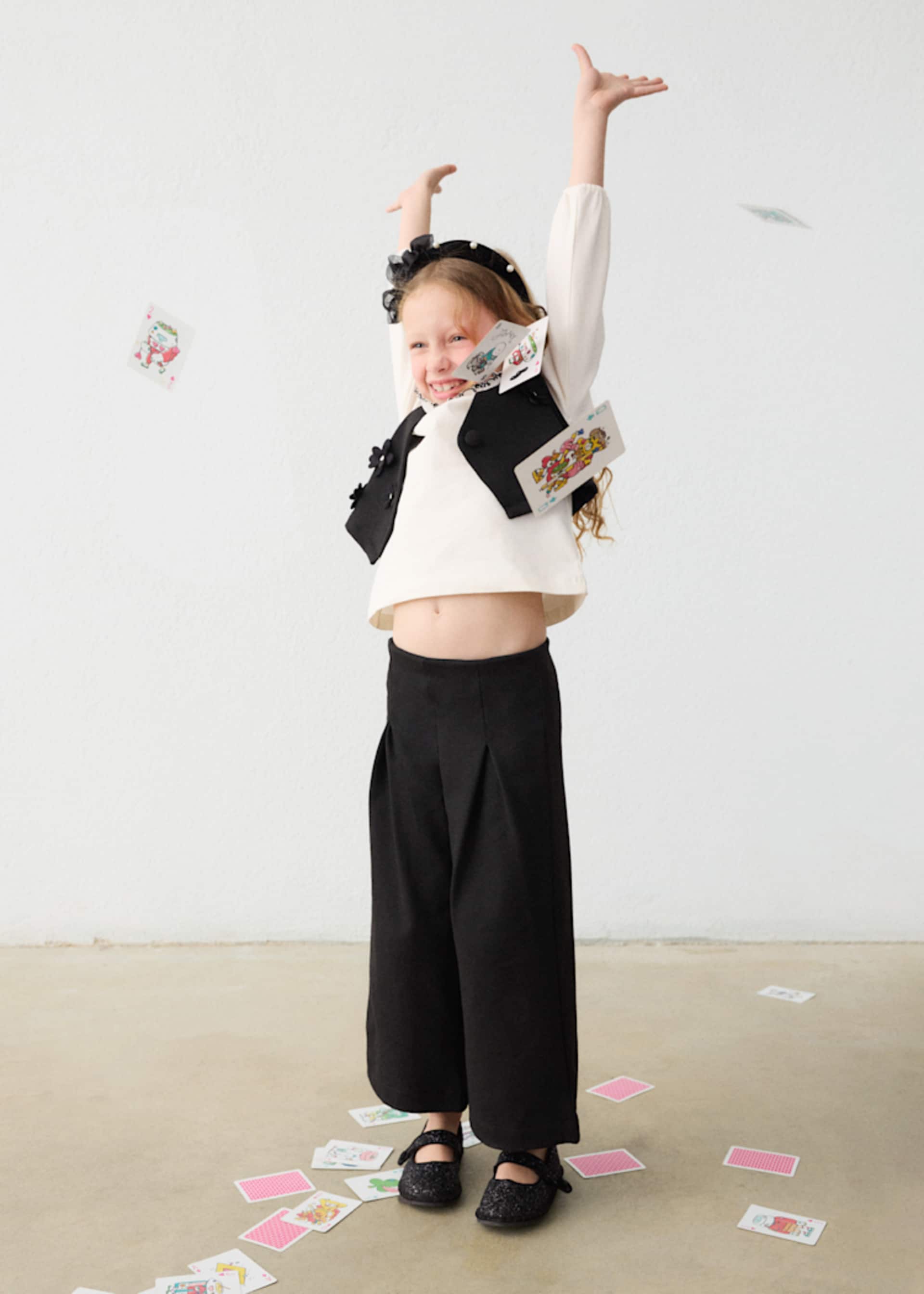 Girl flower trousers and vest set