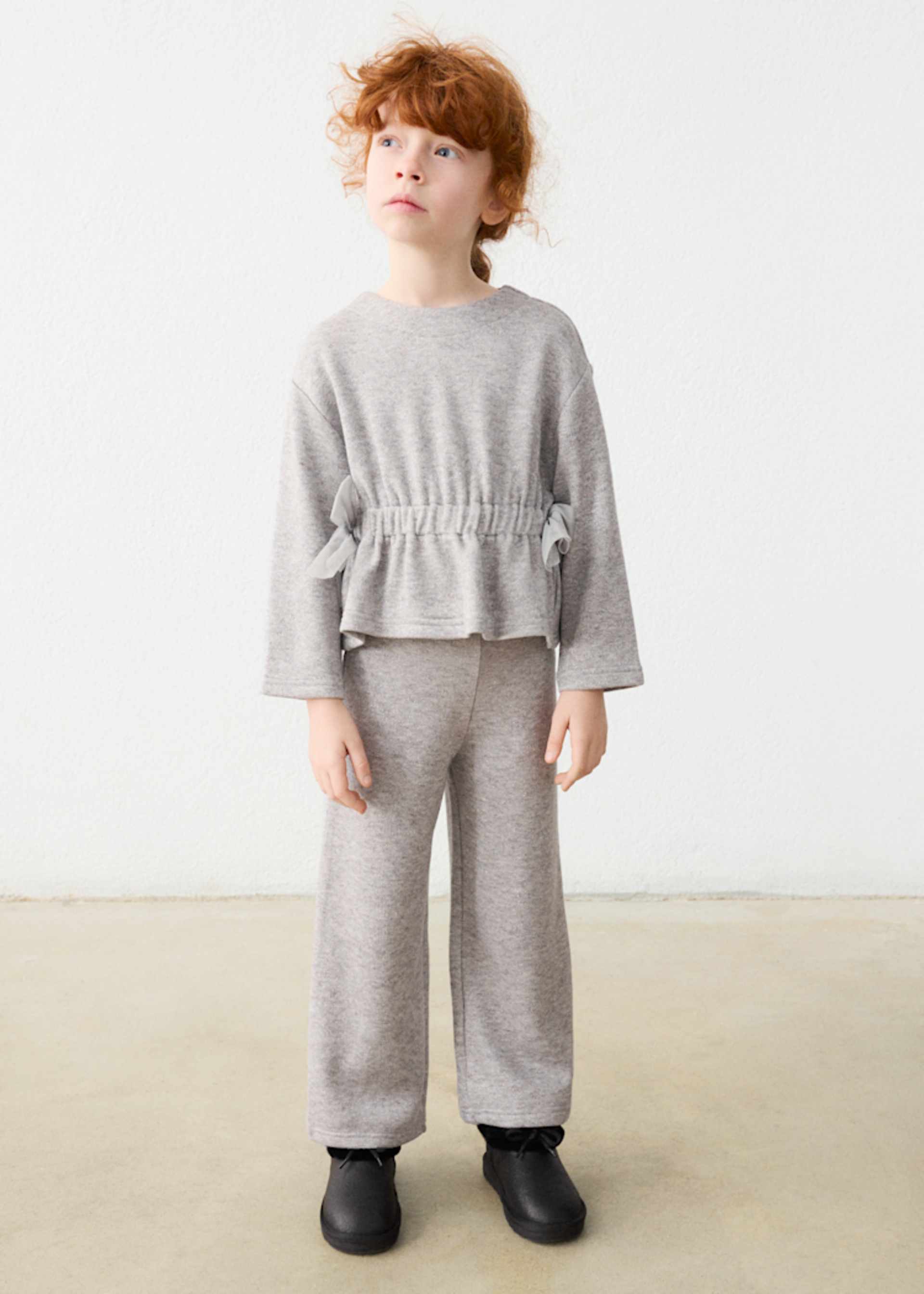 Ensemble pantalon et pull à nœuds fille