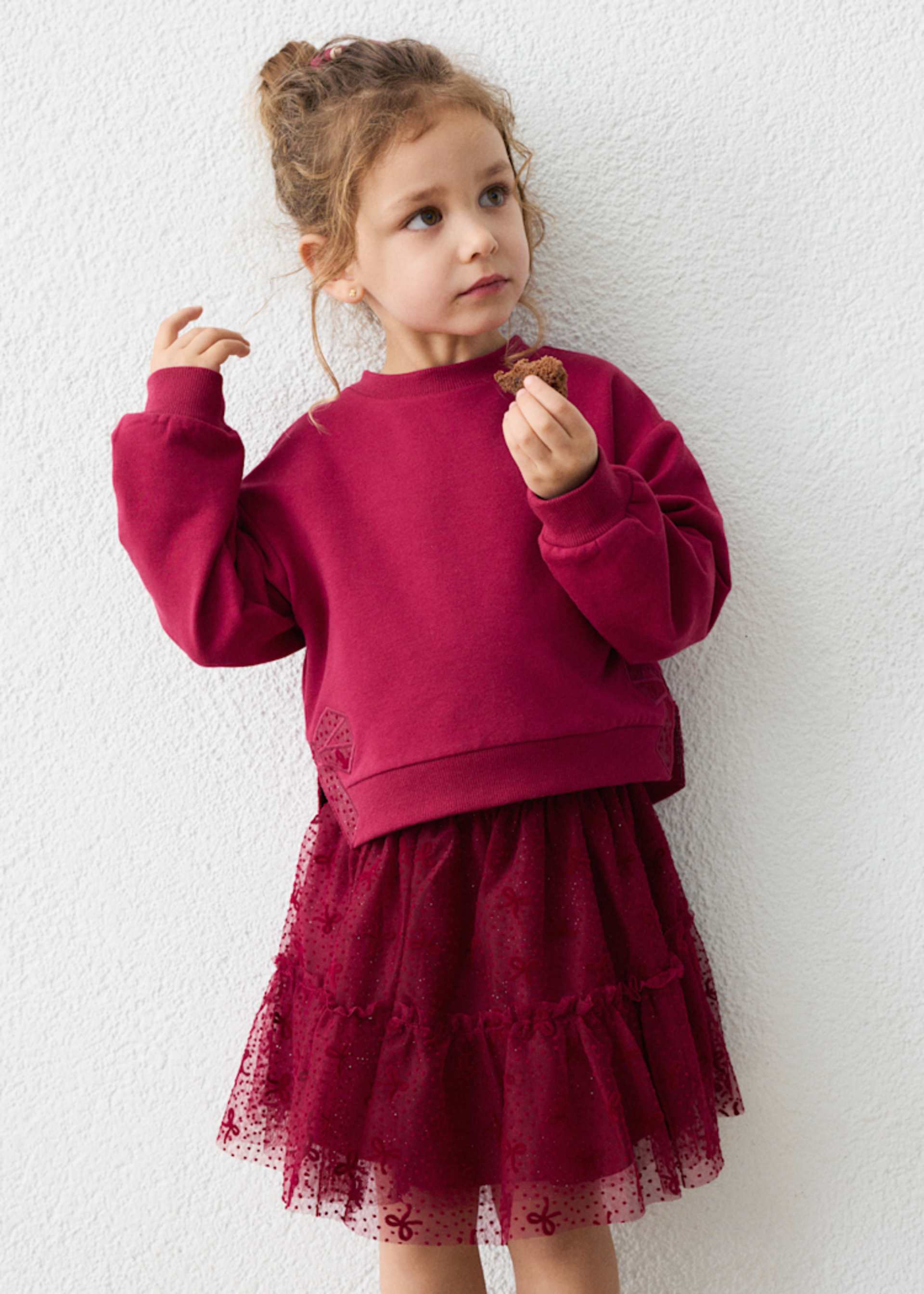 Girls' tulle skirt and sweatshirt set