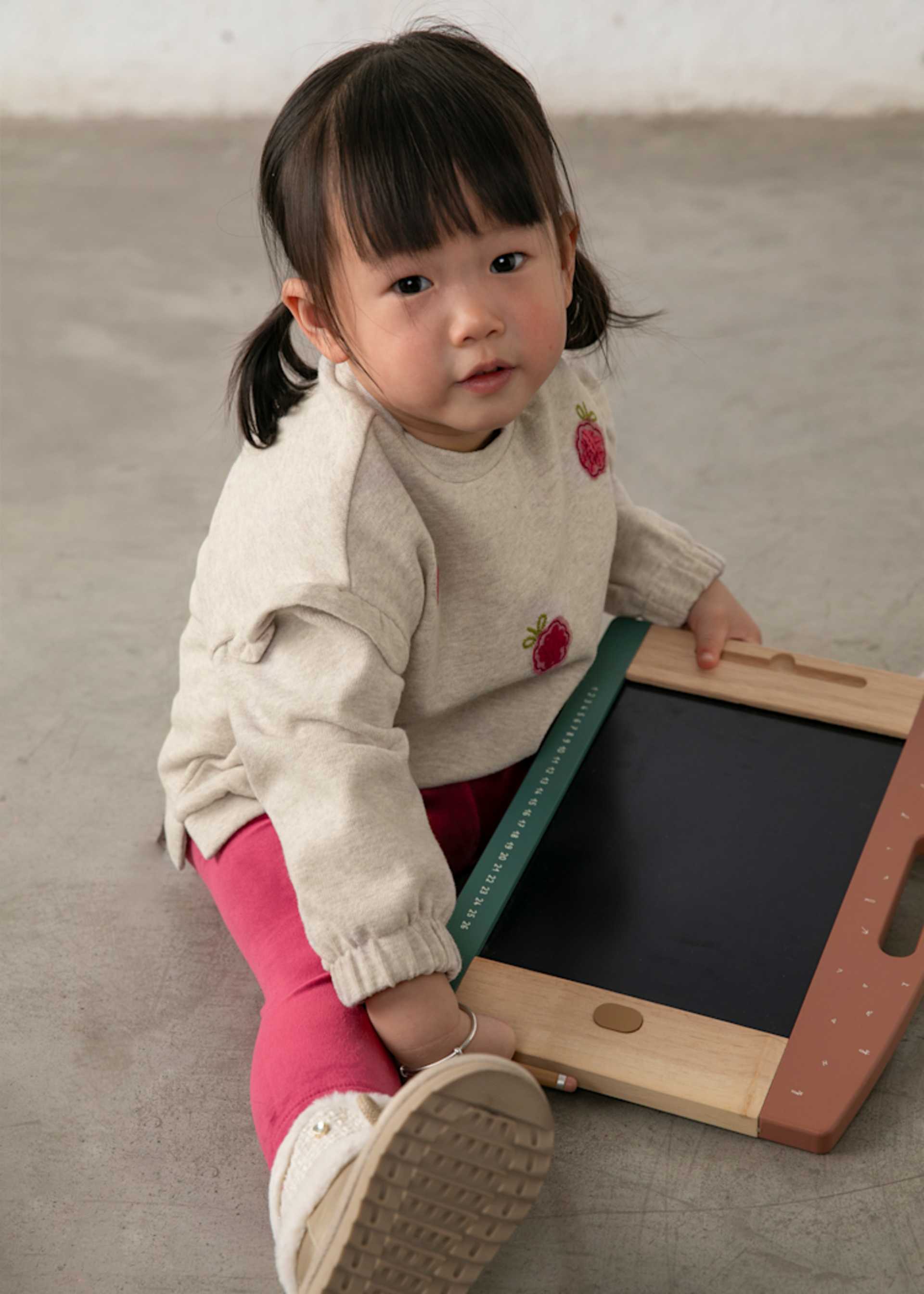 Baby velvet jumper and legging set