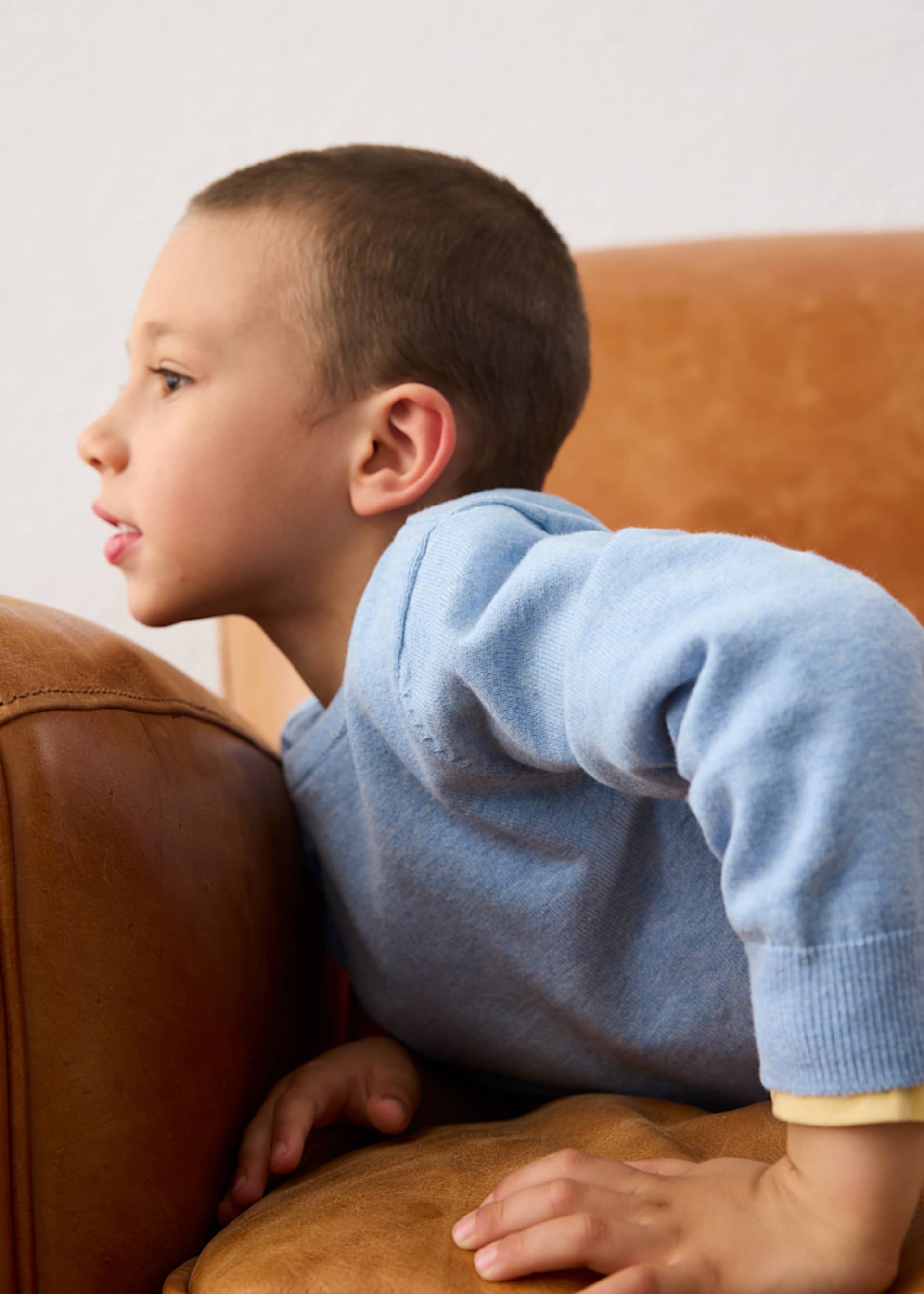Basic jumper for boys