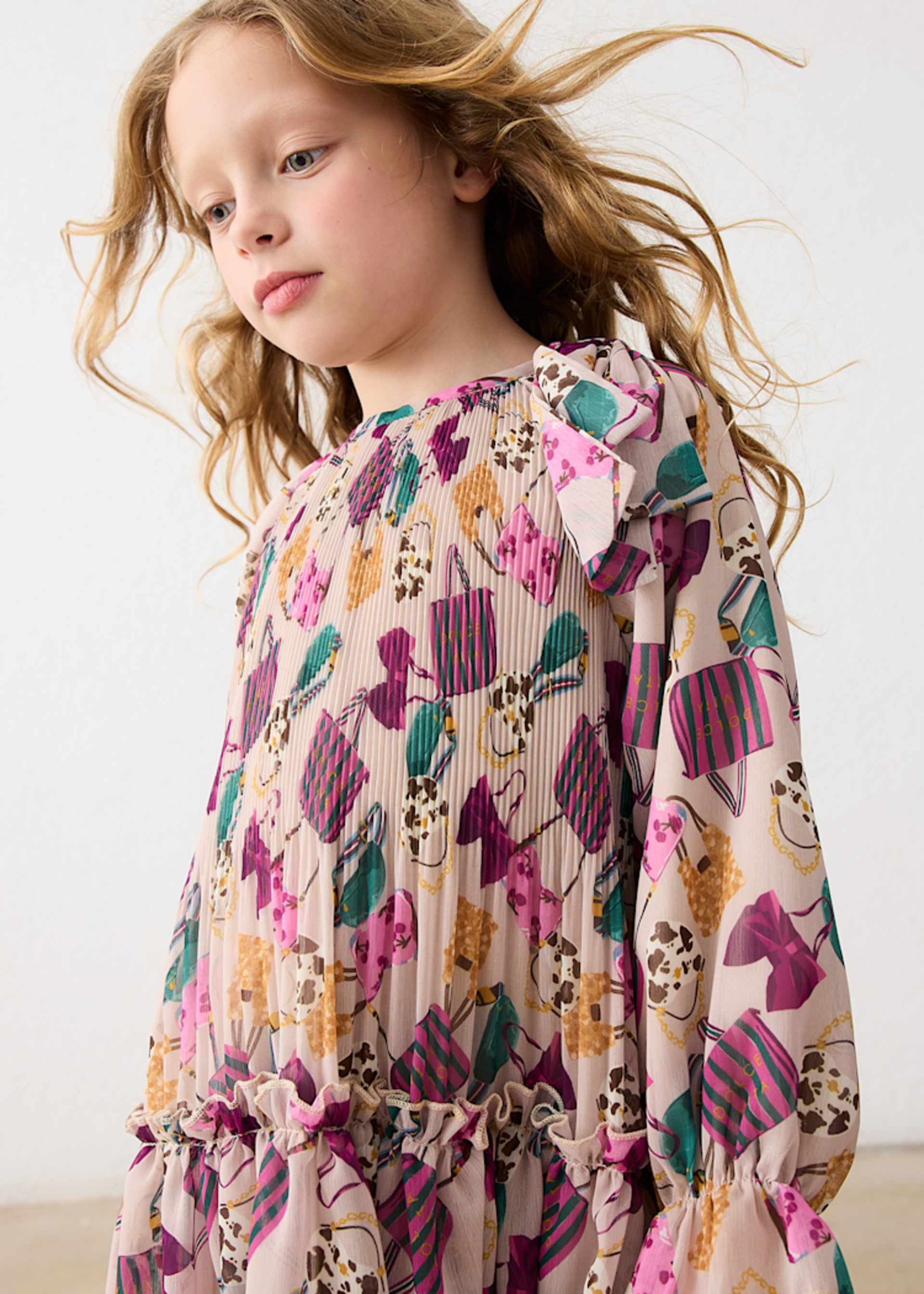 Vestido plissado estampado menina