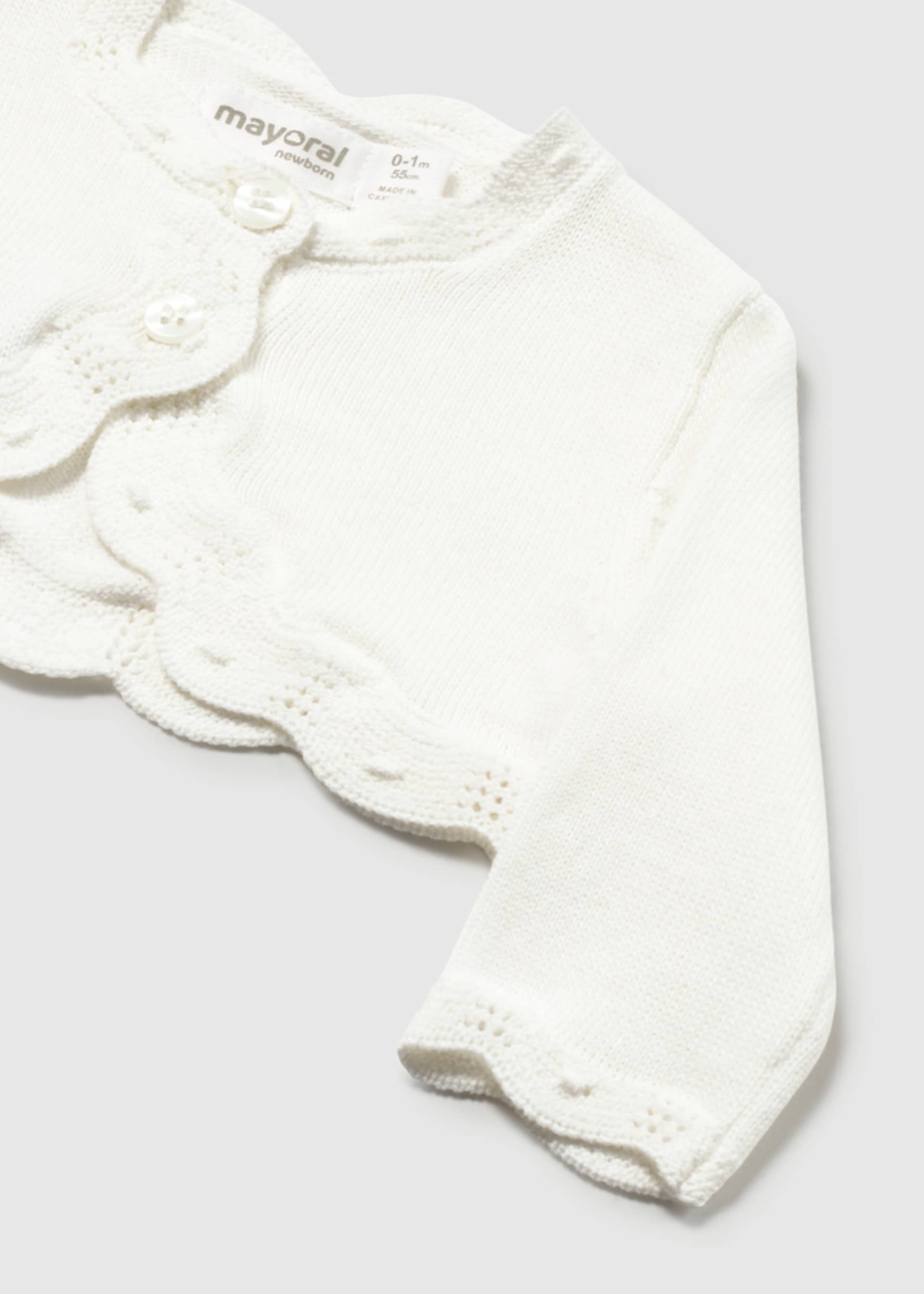 Newborn wave-pattern knitted cardigan Newborn wave-pattern knitted cardigan