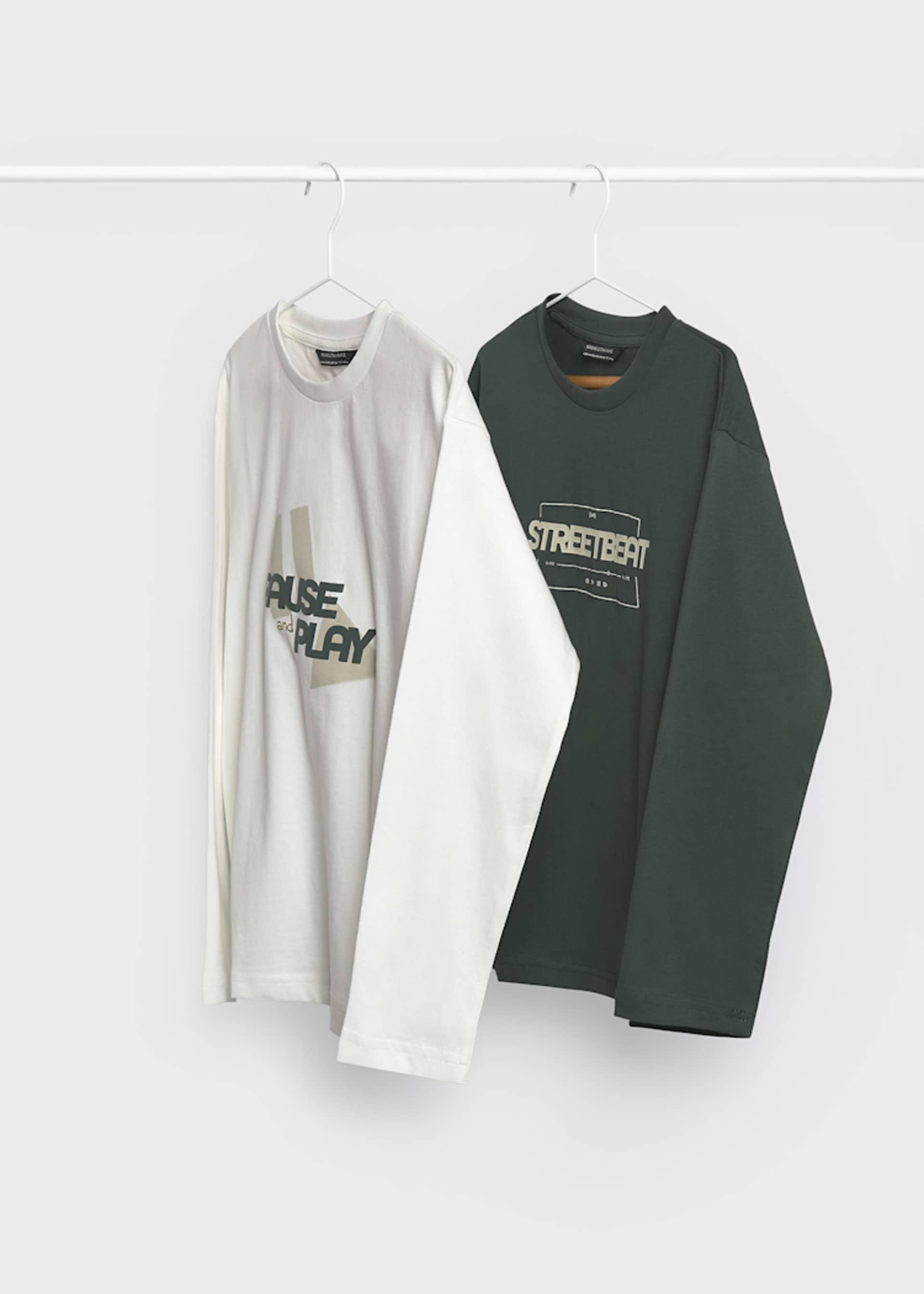 Set of 2 screen-printed T-shirts for boy