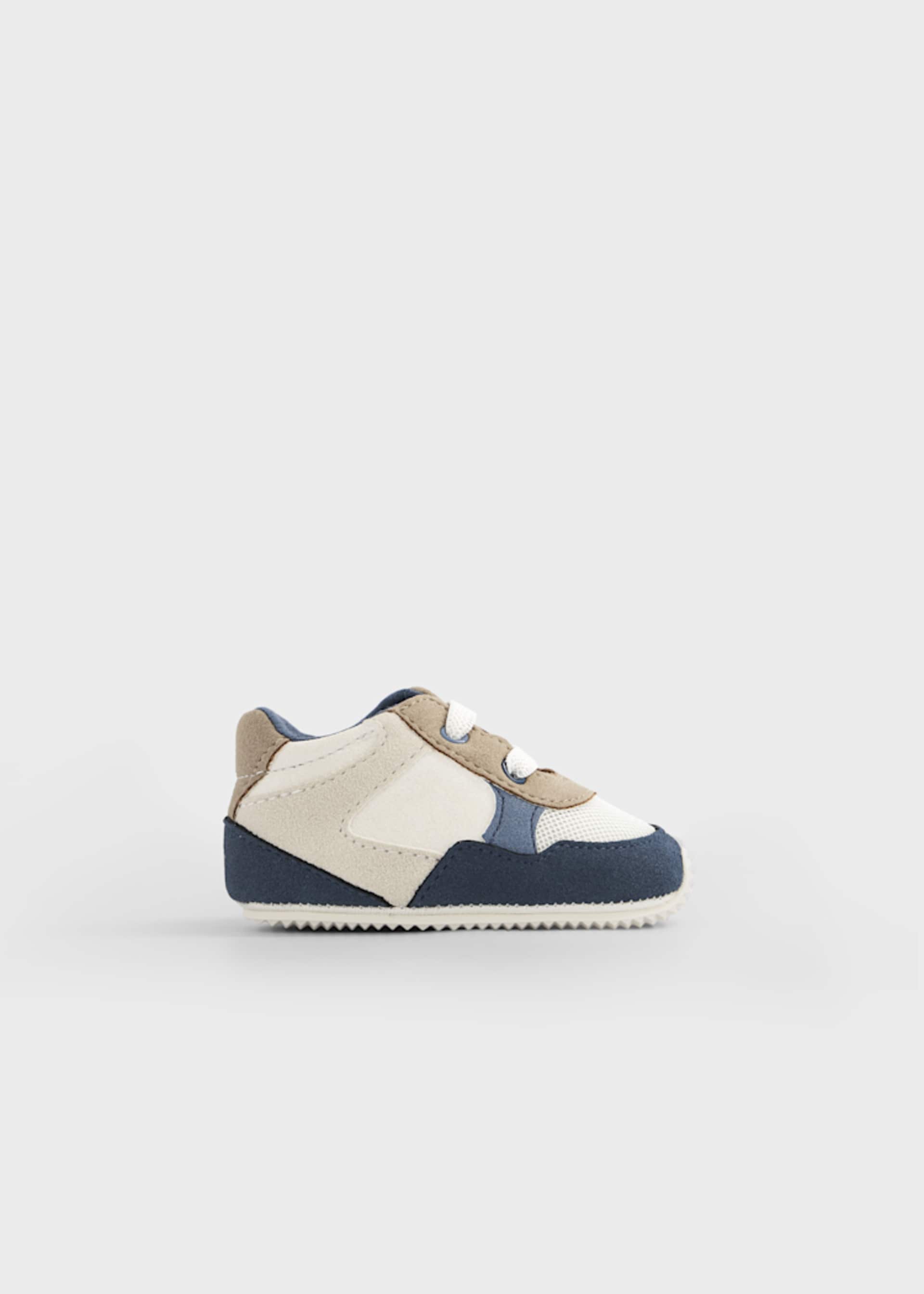 Buty sportowe dla noworodka