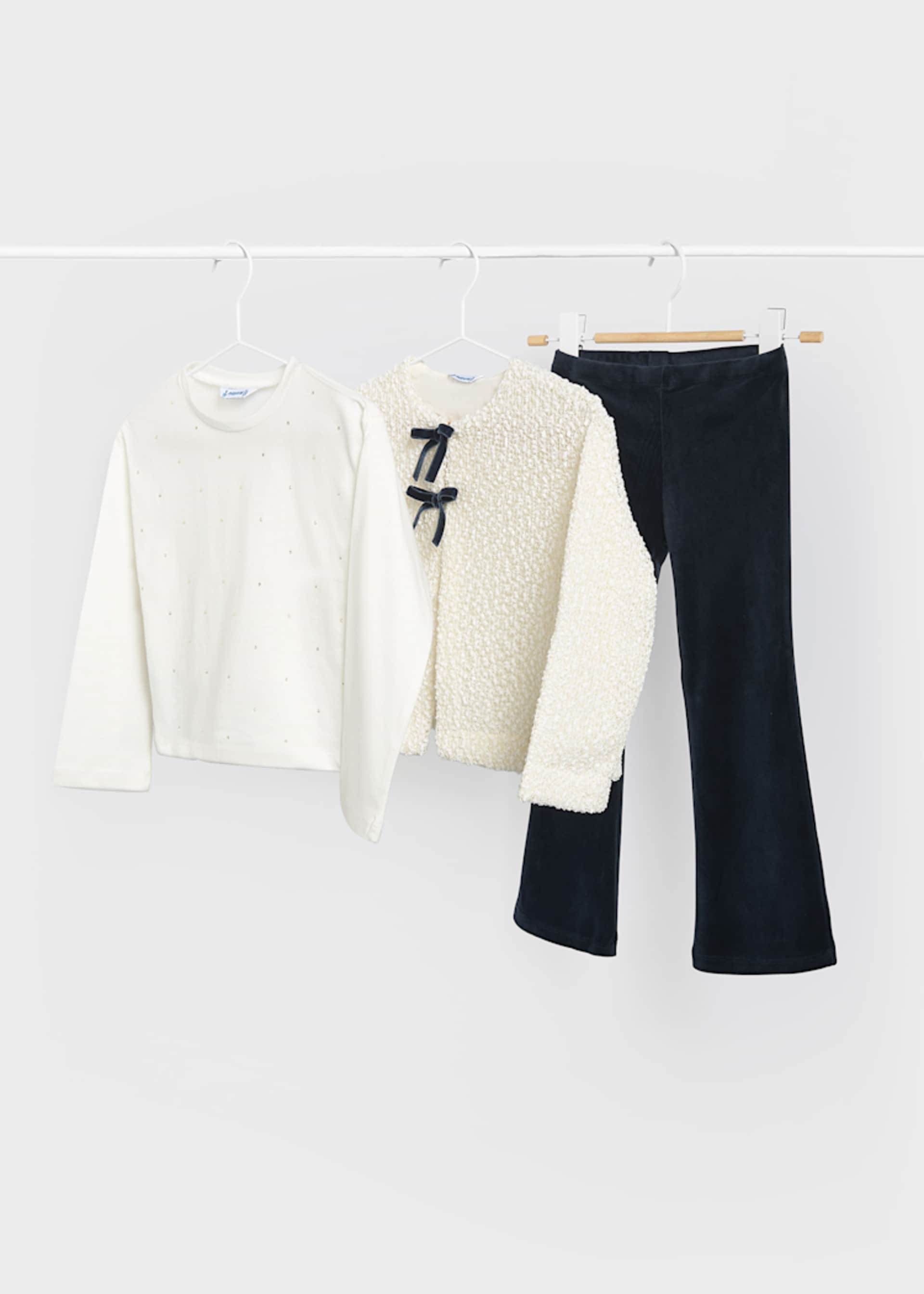 Conjunto 3 piezas rebeca niña