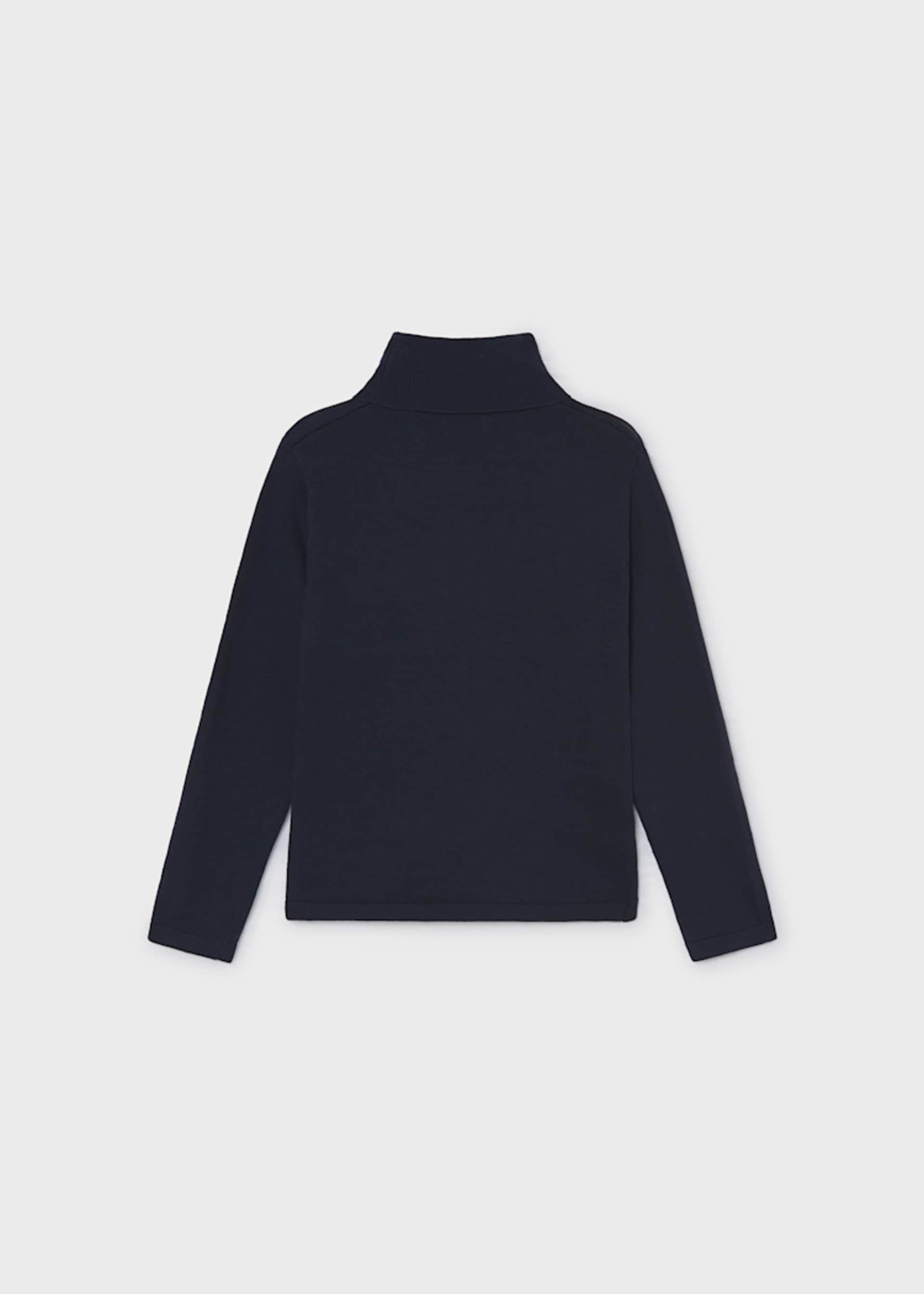 Suéter cuello alto básico niña