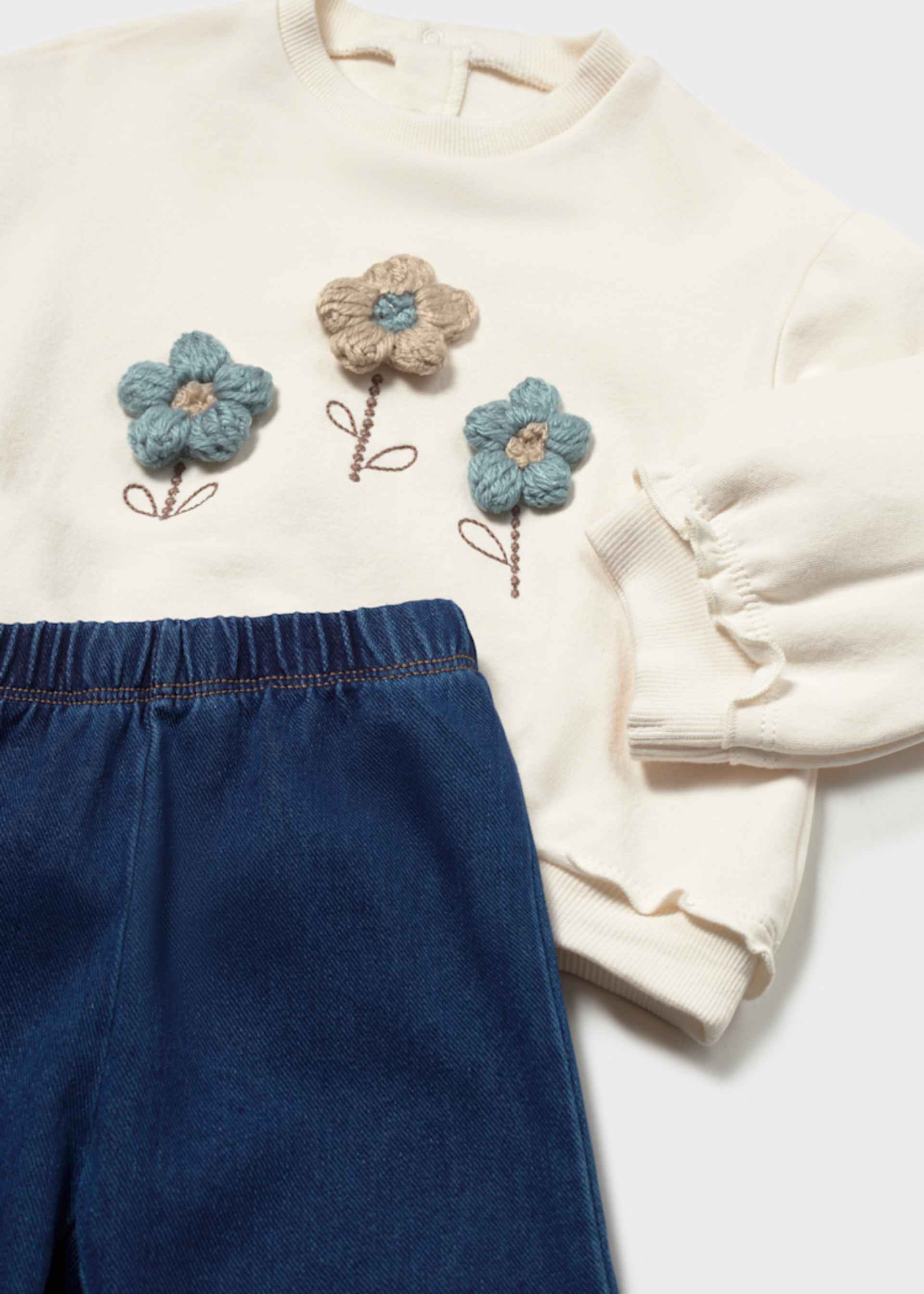 Conjunto sudadera y pantalón bebé