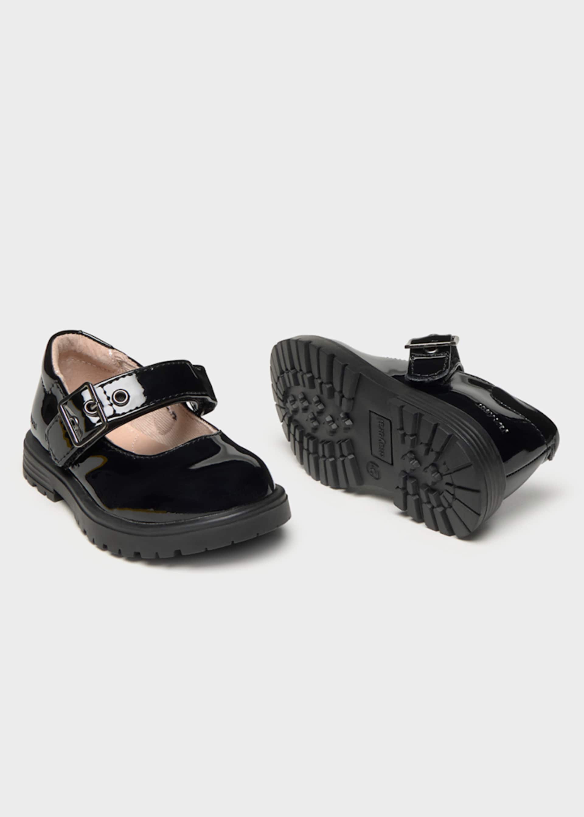 Baby serrated mary janes