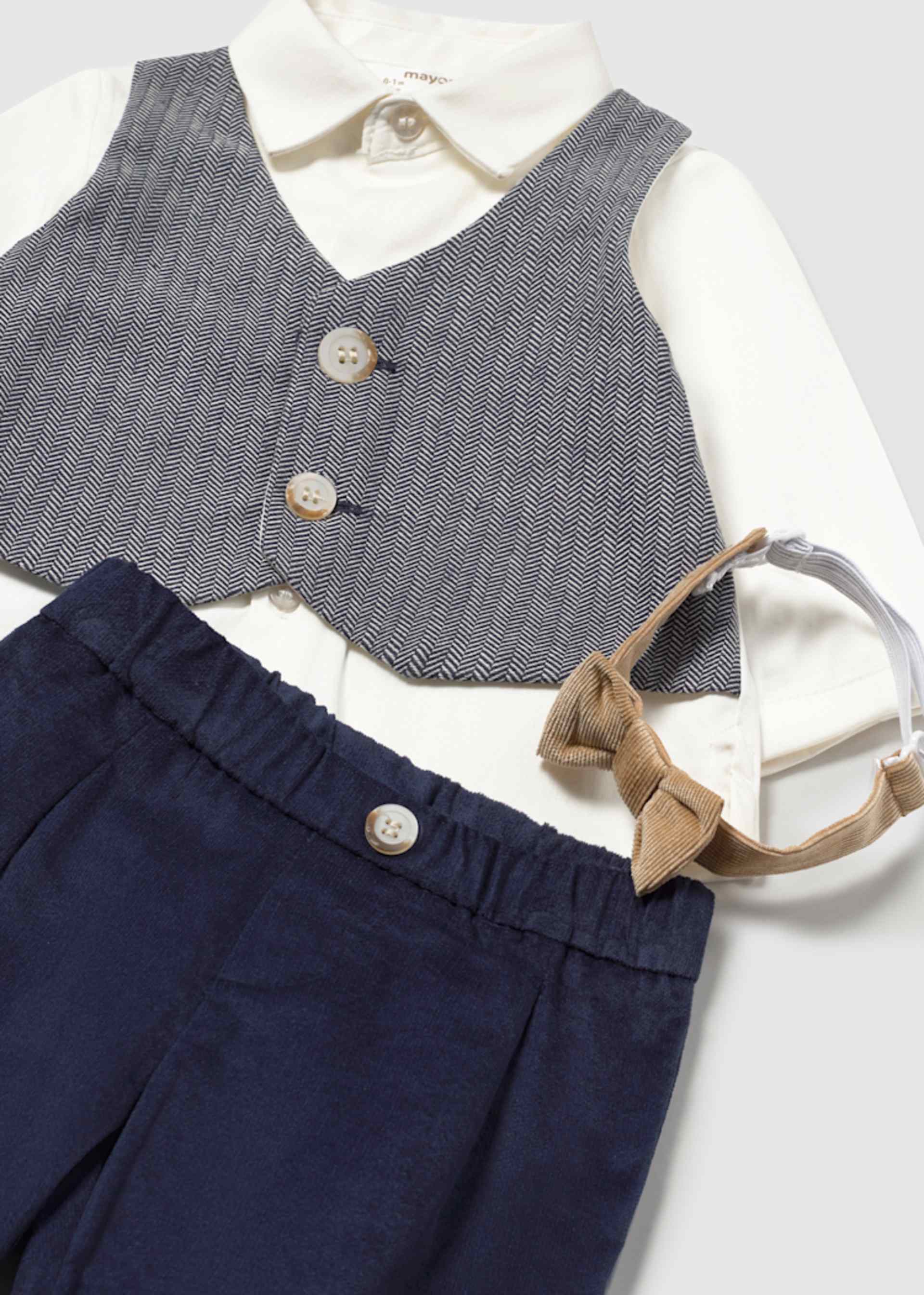 Newborn 3-piece shirt set Newborn 3-piece shirt set