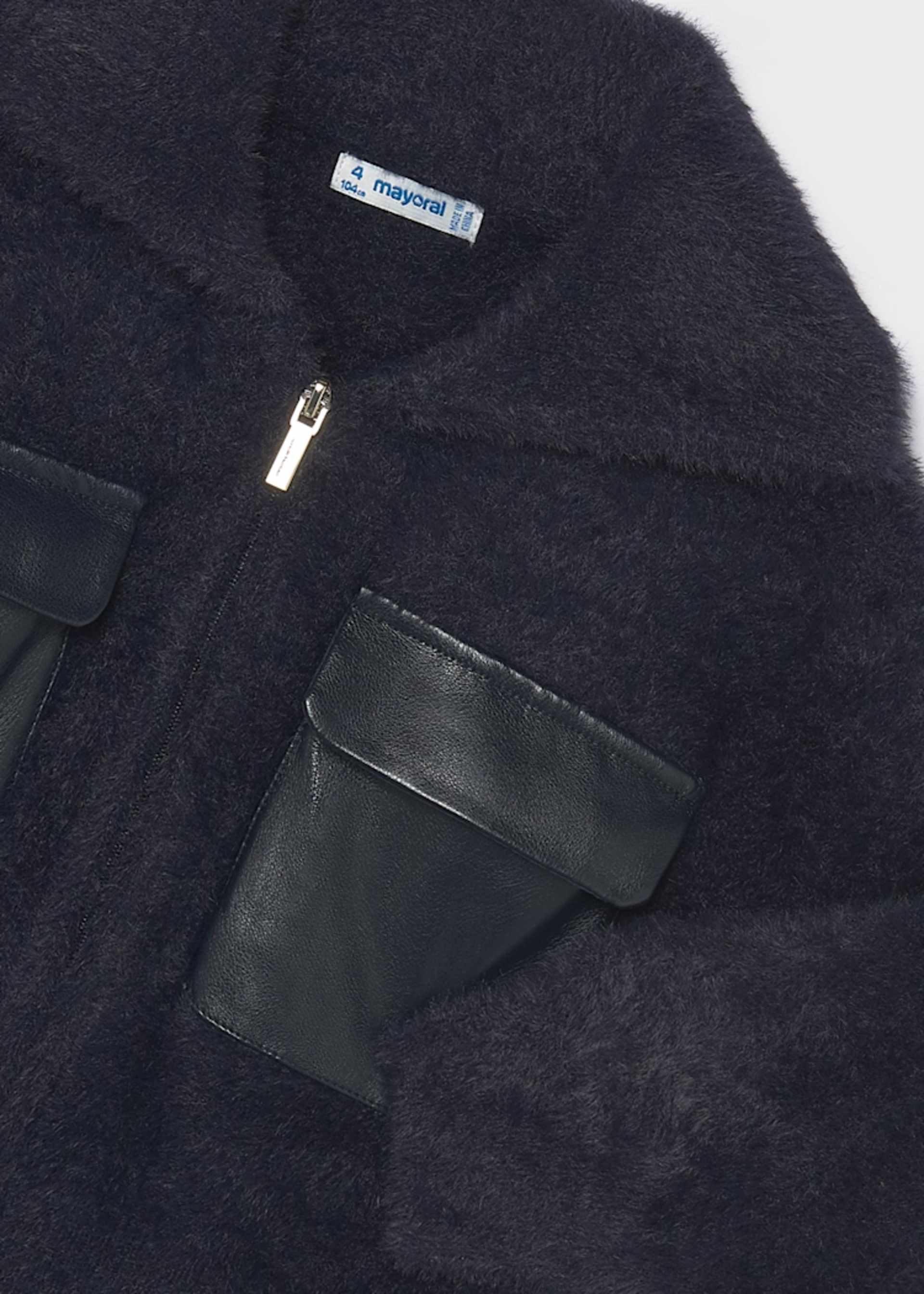 Girl zip-up knit jacket Girl zip-up knit jacket