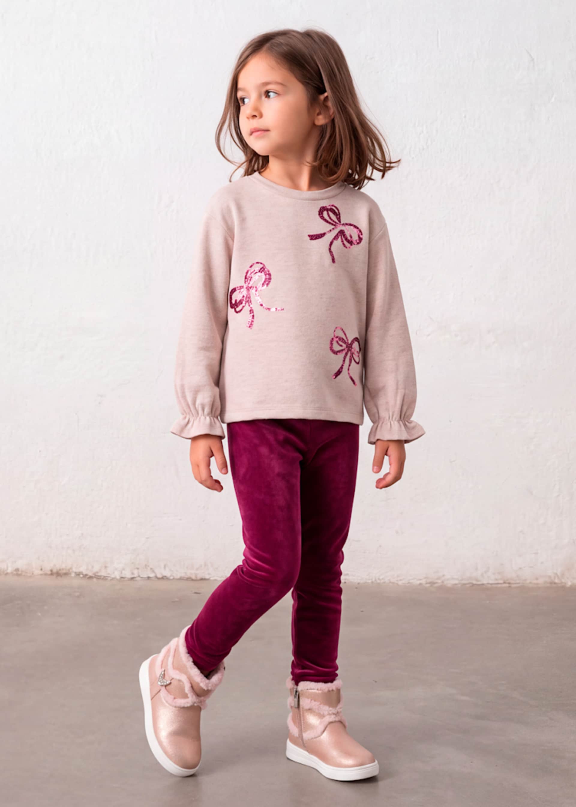 Conjunto legging y sudadera moños niña