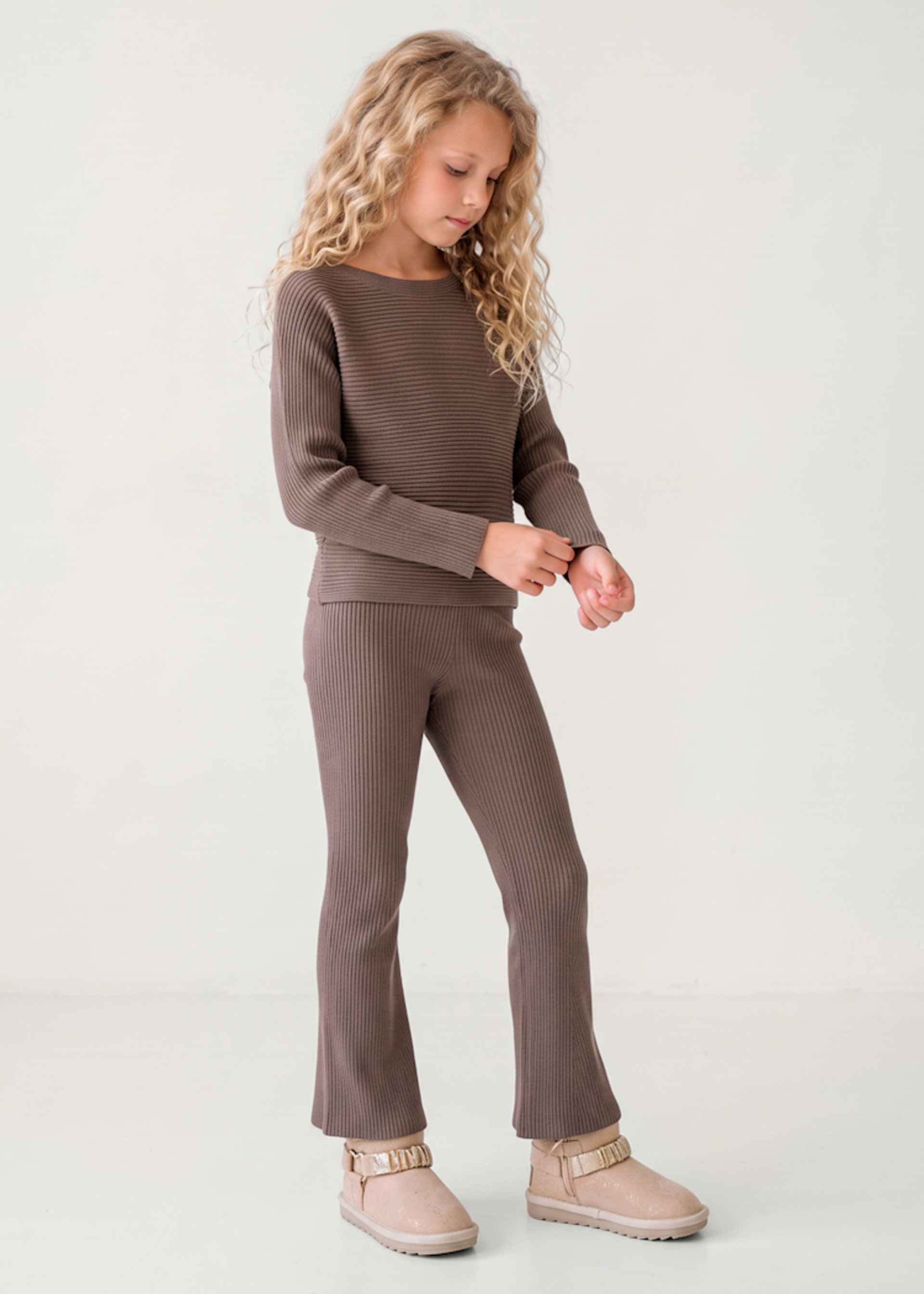 Girl Ribbed Sweater and Pants Set