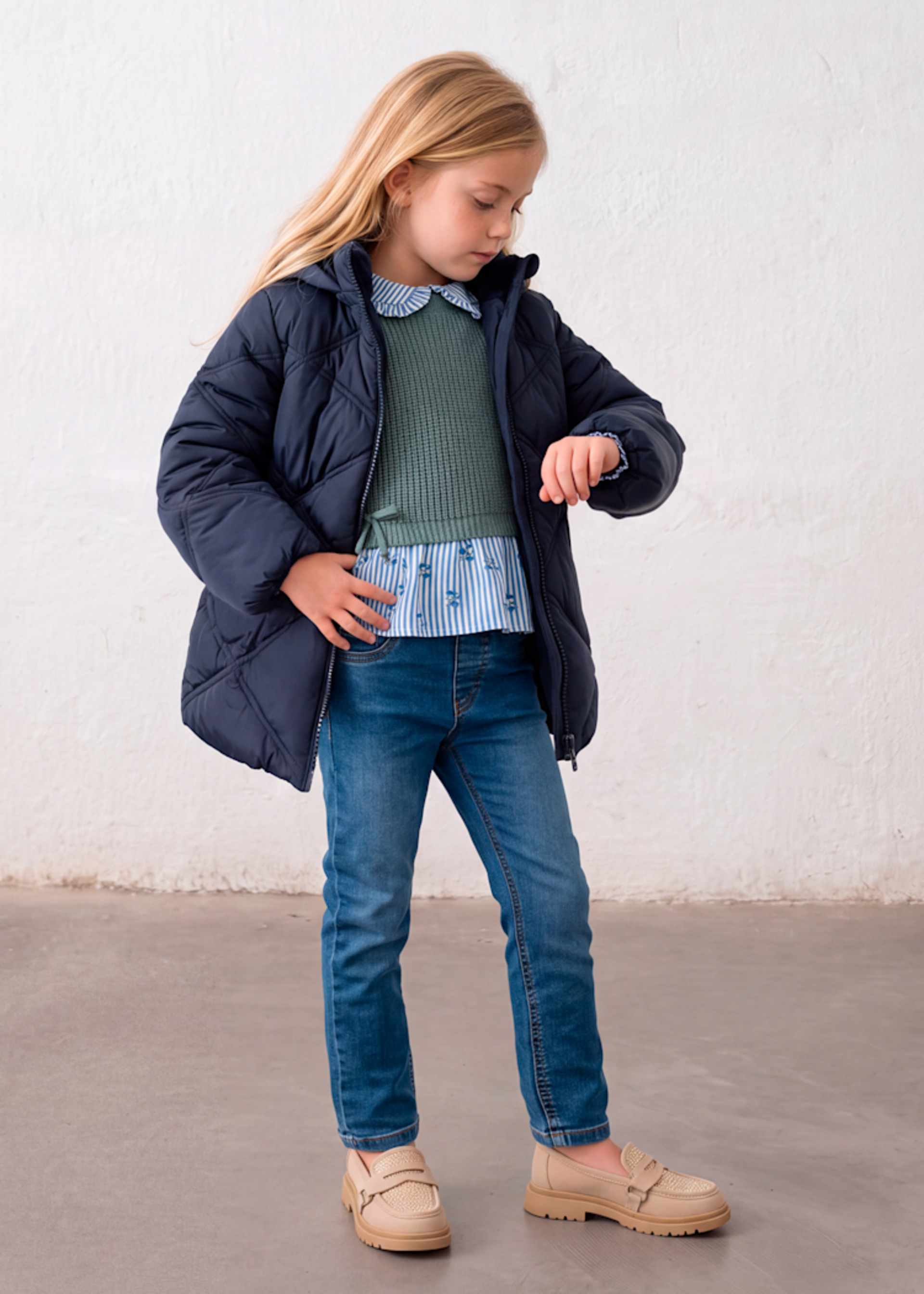 Chamarra colegial básica niña