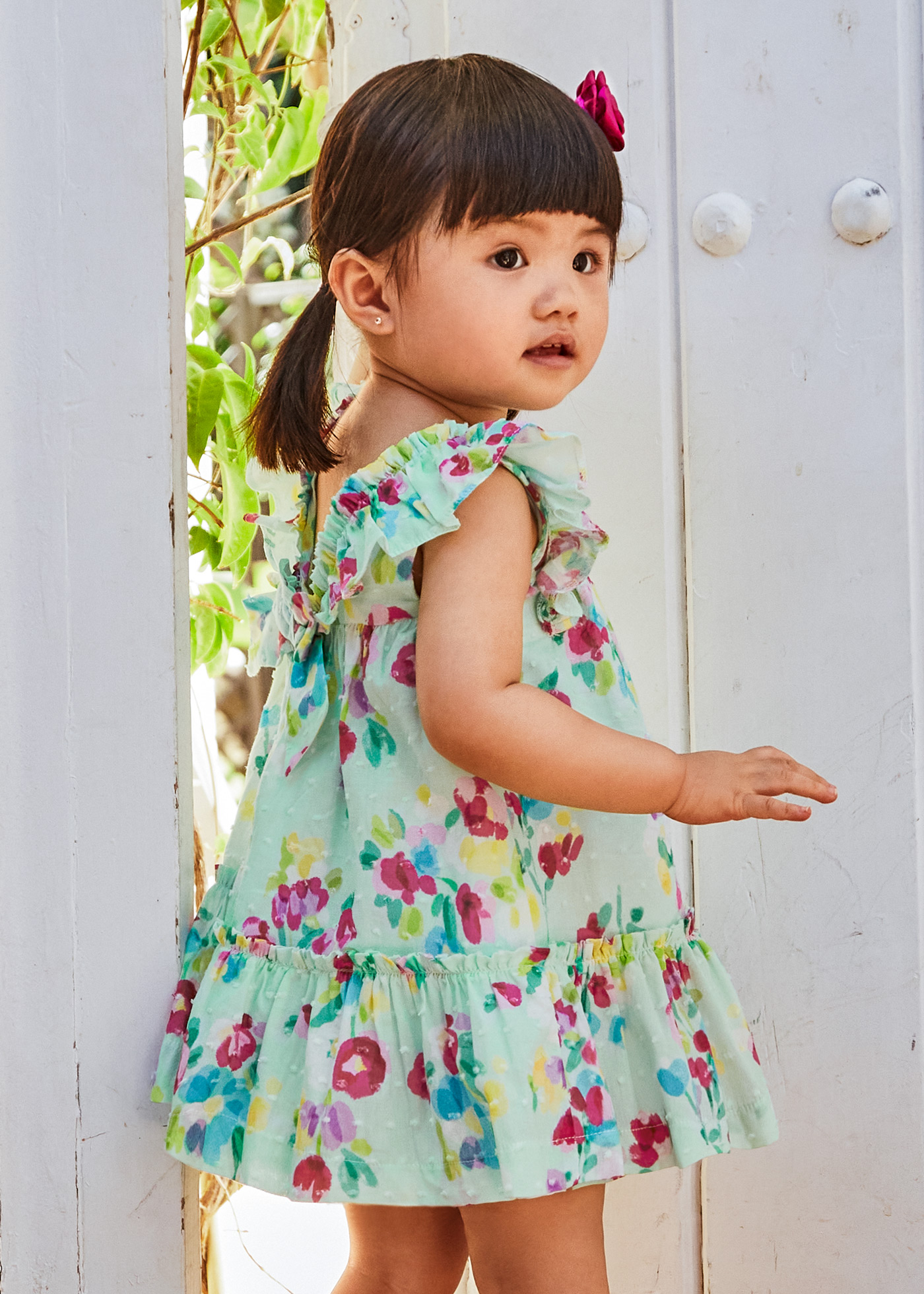 Vestido niña MAYORAL de tela plumeti estampado floral