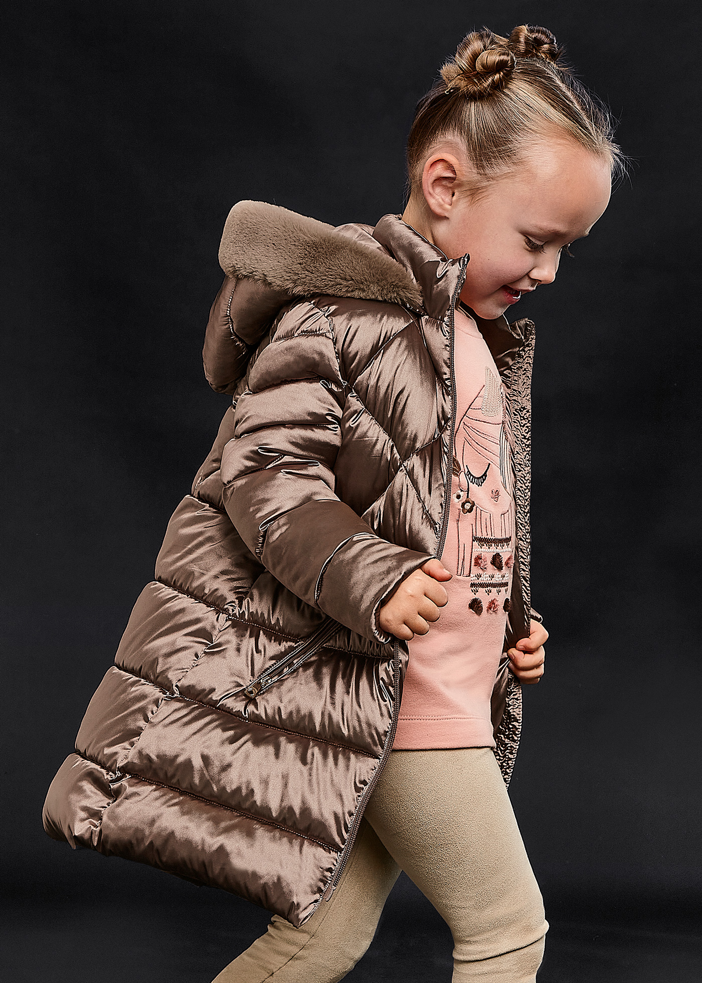 Winter Teenage Girls Long Coats And Jackets Warm Woolen Trench Coat For  Toddlers And Children Casual Outerwear And Outfits Style 221128 From  Youngstore07, $24.7 | DHgate.Com
