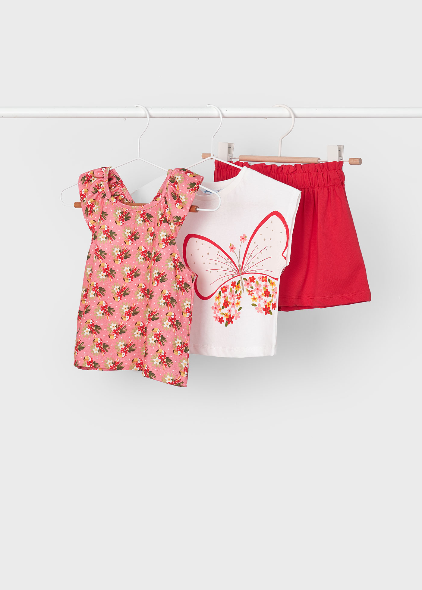 Kit Fashion Design BARVERE – Couture Pour Enfants – 4 Mannequins, Tissus, Accessoires – Dès 6 Ans – Cadeau Créatif
