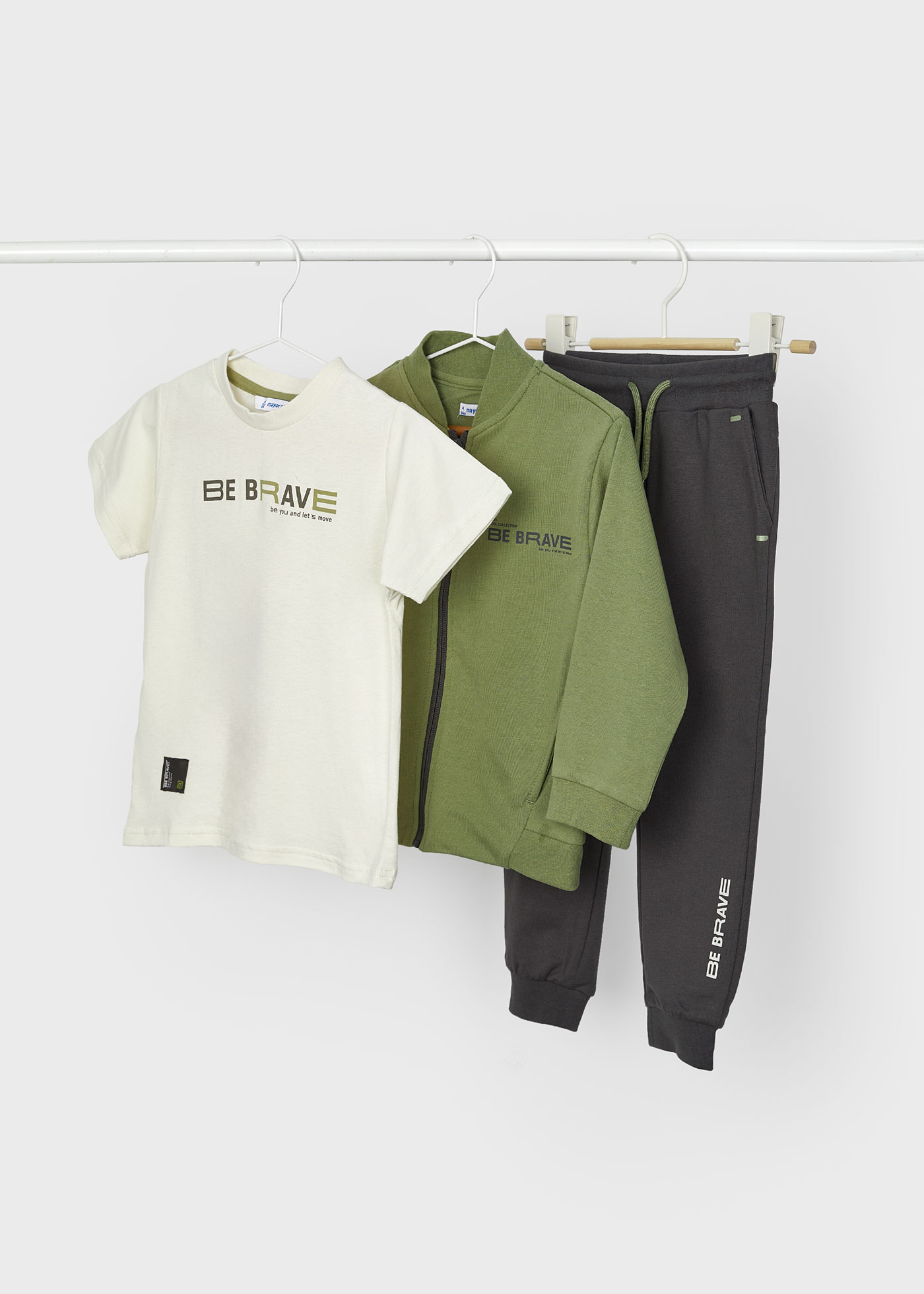 survetement pour garçon