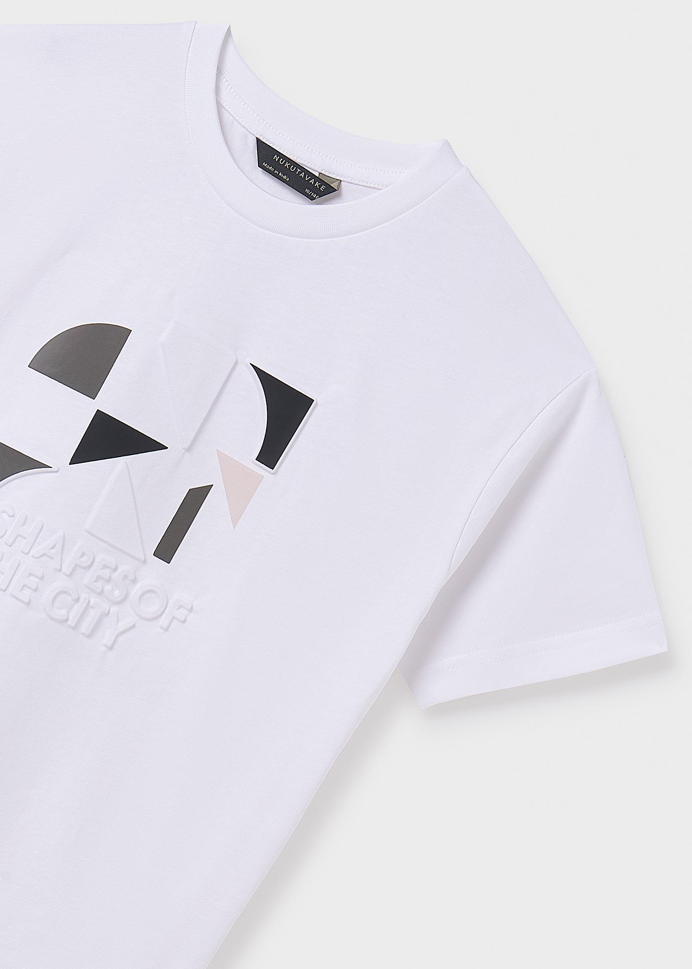 boy-embossed-geometric-print-t