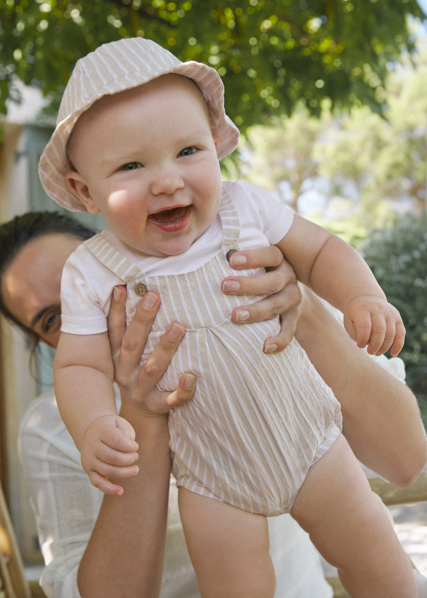 Newborn Striped Simulated Dungaree Romper with Hat Root