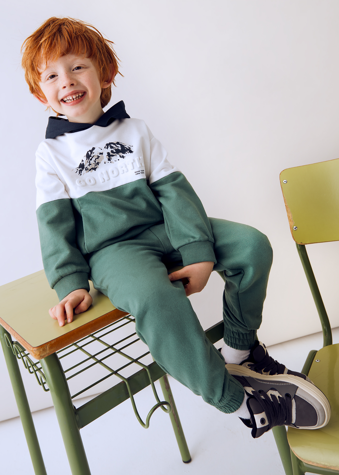 Chándal Blocking Para Niño Mayoral - Colección Otoño-invierno, Color Pino-marino, Calidad Premium