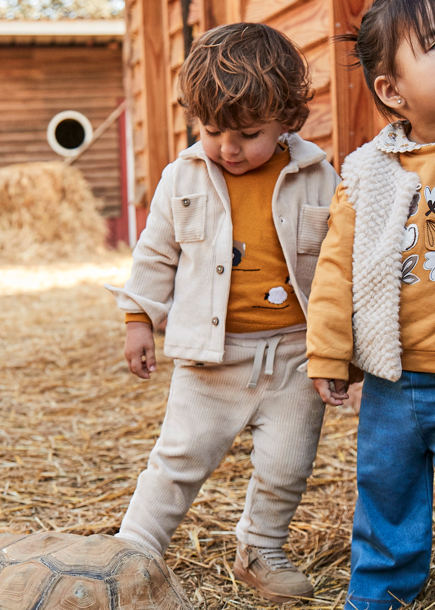 Tutina Bambino In Velluto A Coste Beige, Fantasia Fattoria E Pasqua, Nuova Senza Etichette - Foto 3